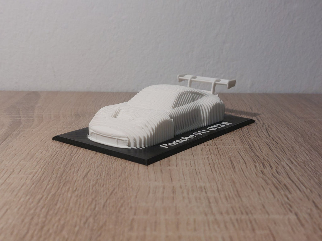 Porsche 911 GT3 R  réteges szobor